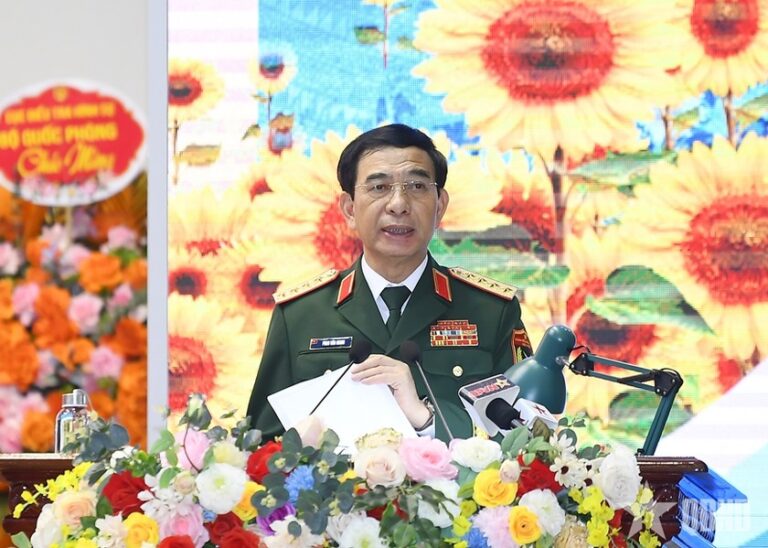 Đại tướng Phan Văn Giang phát biểu chỉ đạo. Nguồn ảnh: Báo Quân đội Nhân dân. Ảnh: Báo PLVN