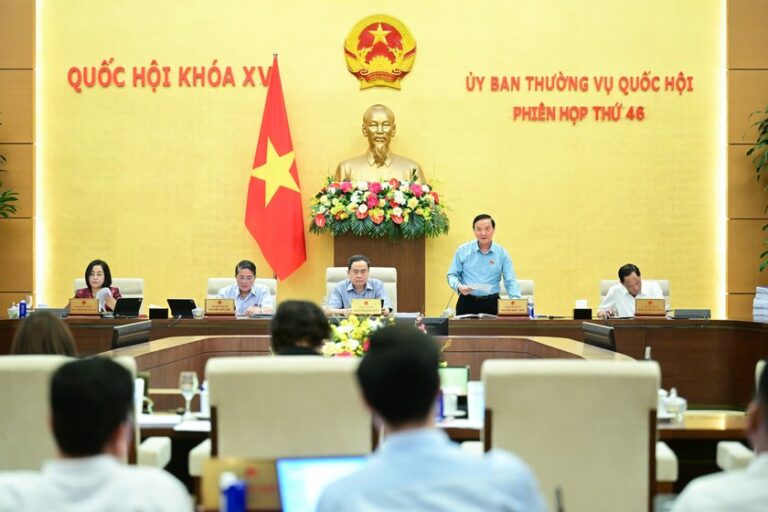 Tại Phiên họp thứ 46, UBTVQH đã xem xét, thông qua về nguyên tắc các Nghị quyết về sắp xếp đơn vị hành chính cấp xã năm 2025. (Ảnh: Cổng TTĐTQH)